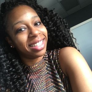 Meet your Posher, Karis